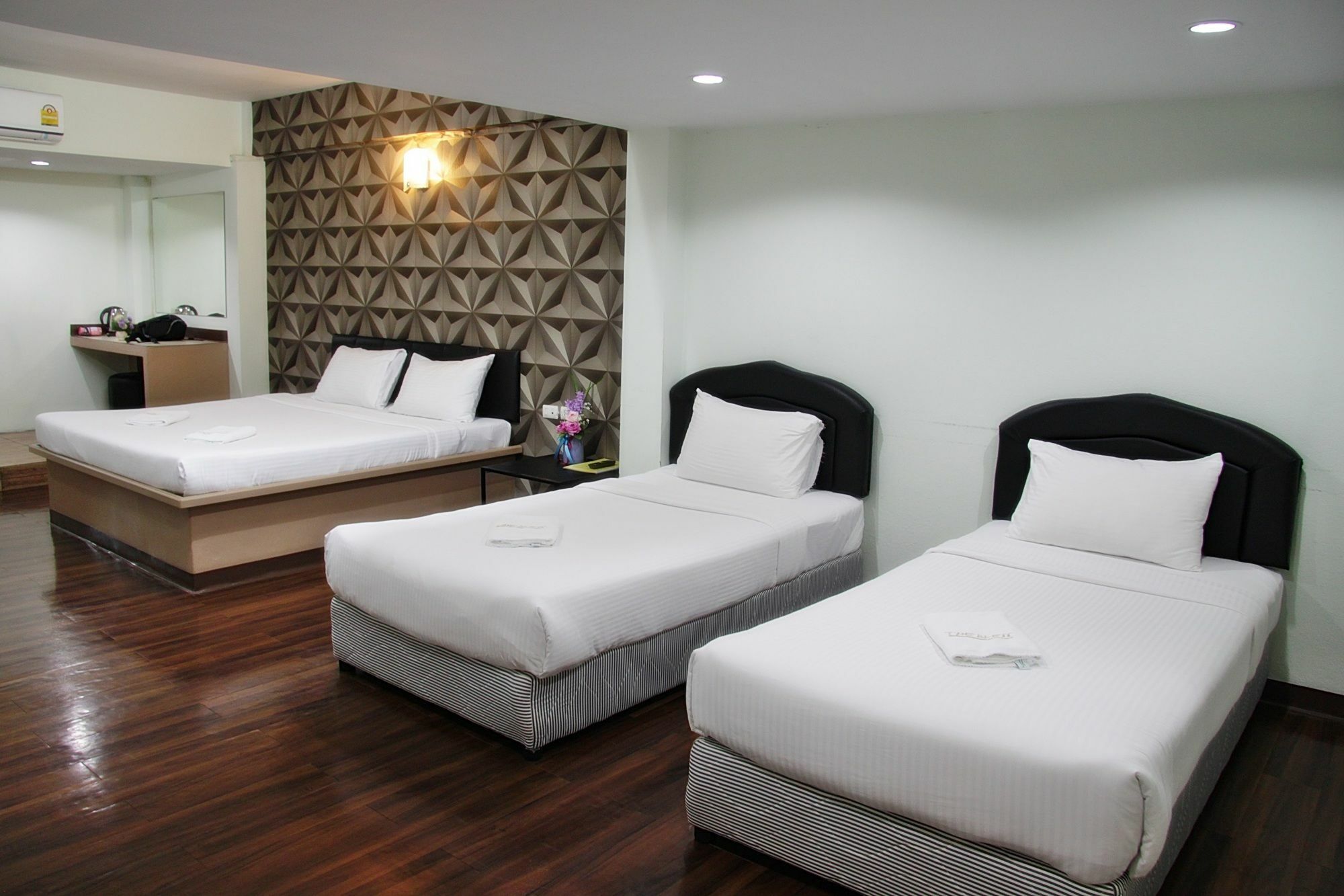 The Bless Residence Hat Yai Eksteriør billede